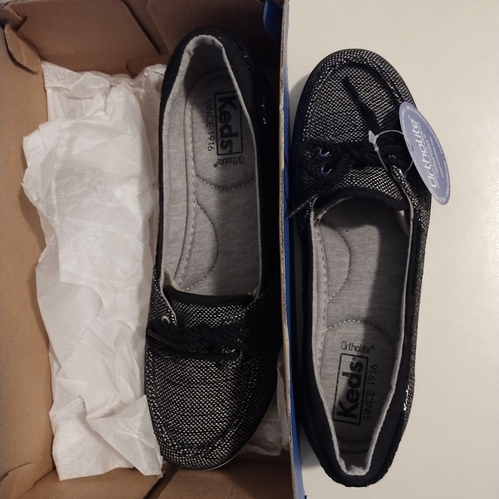 Keds new in box boat shoes 6.5